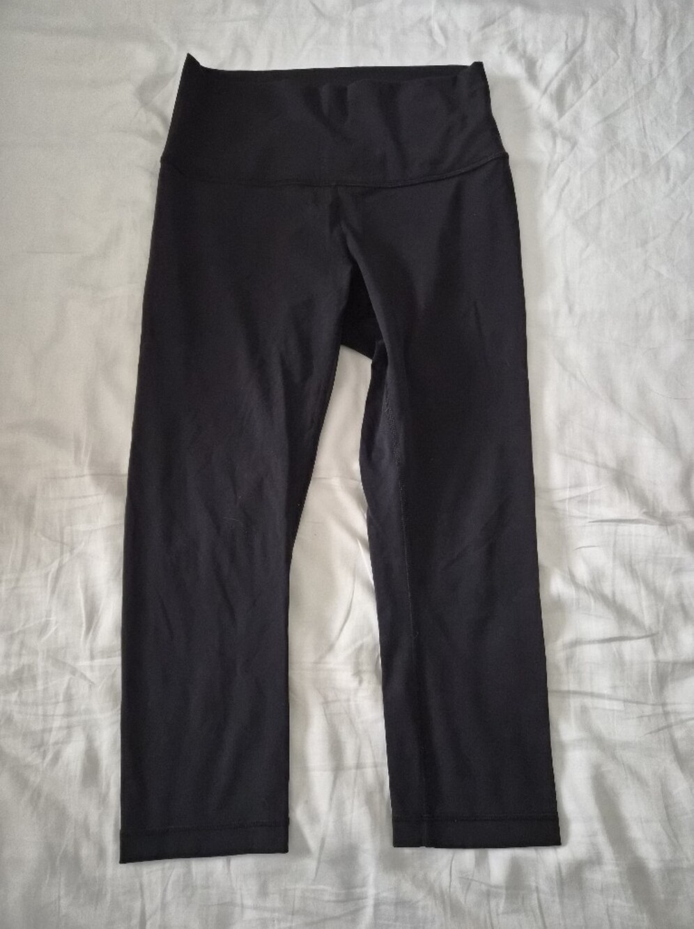 Lululemon Wunder Under Crop (High-Rise) *Full-On Luxtreme 21"